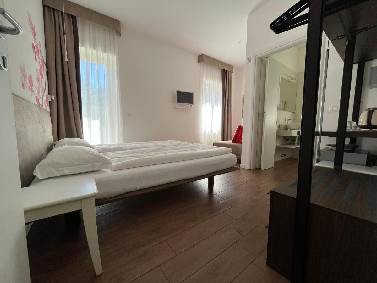 Agritur Fiore D'Ulivo Riva del Garda Dış mekan fotoğraf